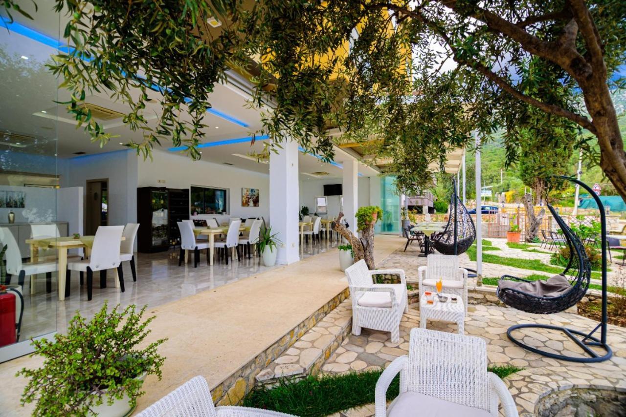 Hotel Orange Dhërmi 外观 照片