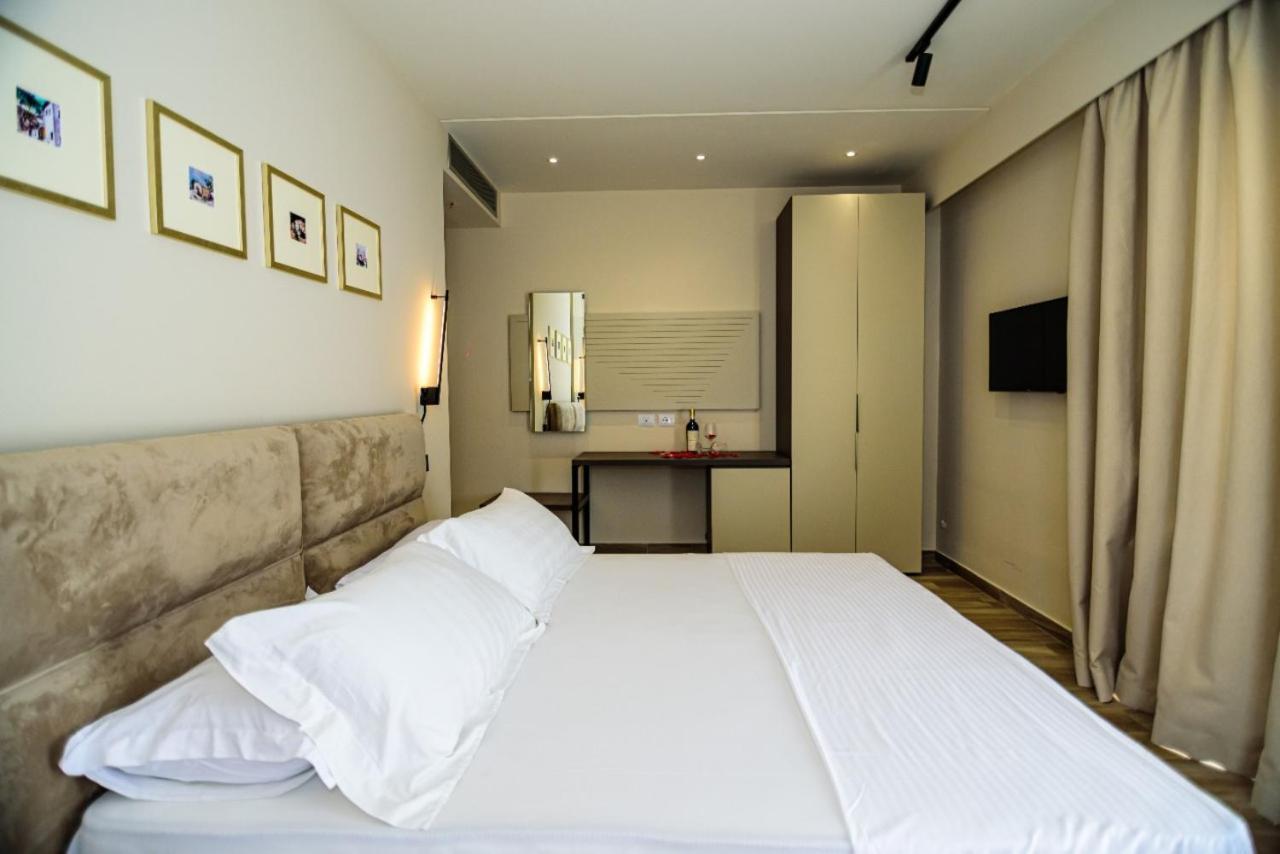 Hotel Orange Dhërmi 外观 照片