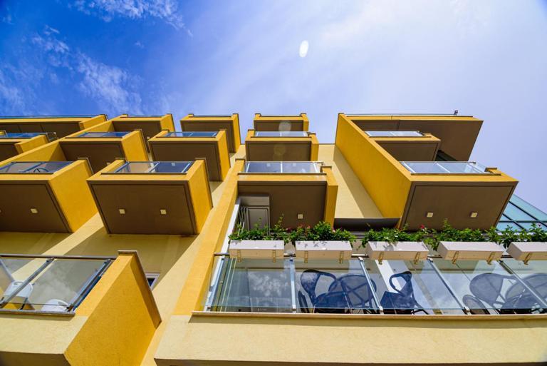 Hotel Orange Dhërmi 外观 照片