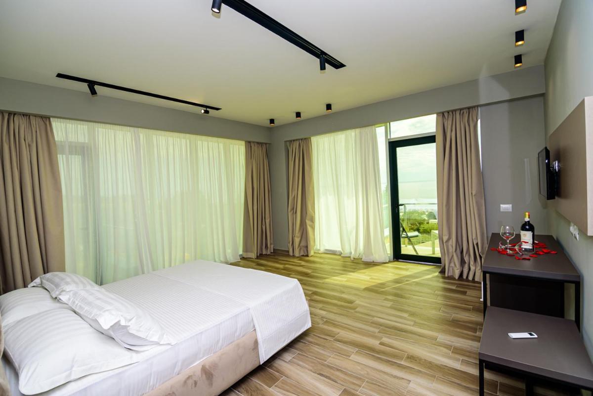 Hotel Orange Dhërmi 外观 照片