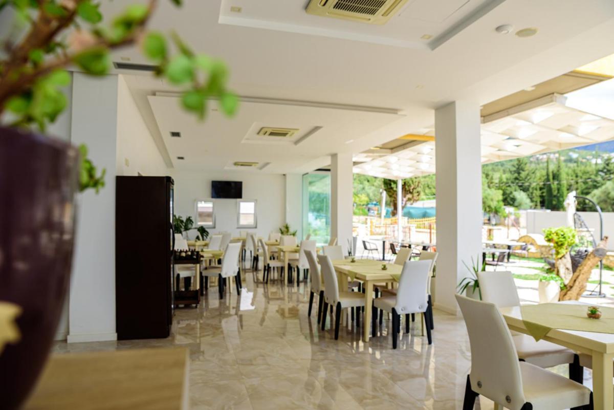 Hotel Orange Dhërmi 外观 照片