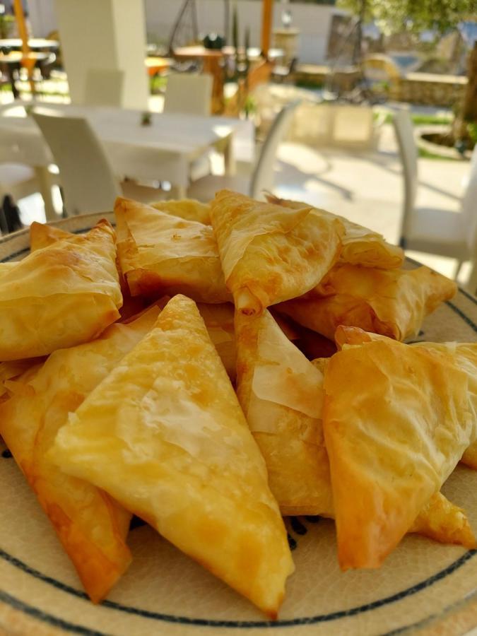 Hotel Orange Dhërmi 外观 照片